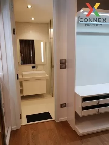 FOR RENT condo , The Bangkok Sathorn , nice view , BTS-Surasak , 